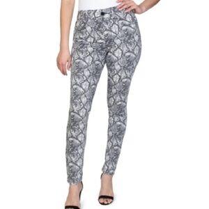 Seven7 Women's Gray Snake Print Skinny Jeans